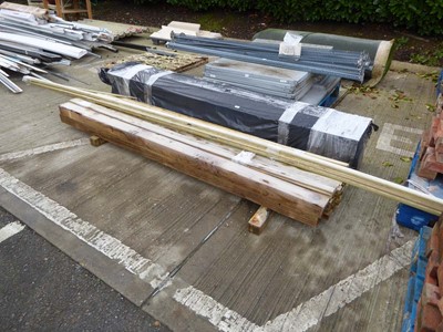 Lot 4135 - Assortment of timber in various lengths and sizes