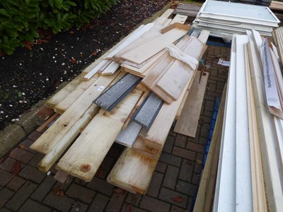 Lot 4148 - Pallet of assorted items, to include laminate...