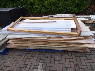 Lot 4150 - Pallet of assorted ply, sterling board,...