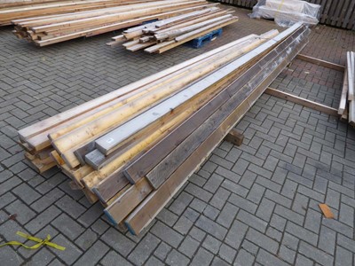 Lot 4165 - Assortment of timber in various lengths and sizes