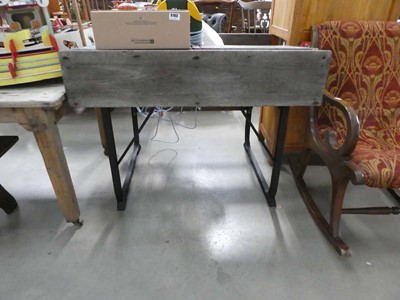 Lot 5104 - Twin berth child's school desk