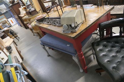 Lot 5126 - Painted pine kitchen table