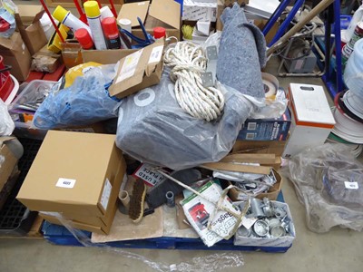 Lot 4322 - Pallet of assorted items to include rope,...