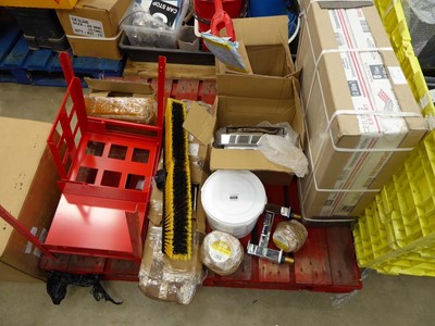 Lot 4328 - Pallet of assorted items to include chrome...