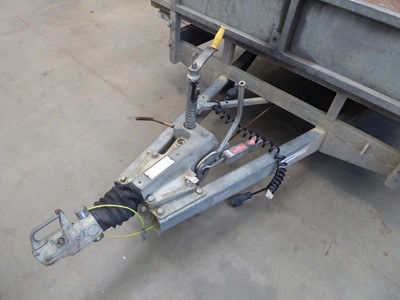 Lot 4246 - 3500kg Indespension twin axle plant trailer...