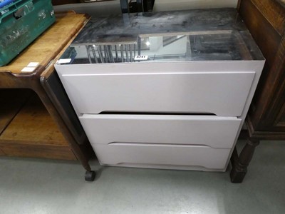 Lot 5241 - Chest of 3 drawers with mirrored surface