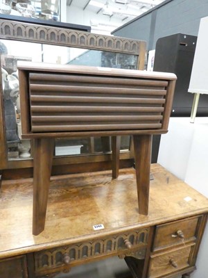 Lot 5242 - Single drawer bedside cabinet