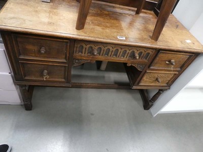 Lot 5243 - Oak dressing table with swing mirror