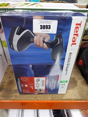 Lot 3093 - Tefal clothes steamer