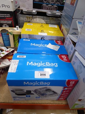 Lot 3114 - 2 bags of Magic Bags and 2 boxes of Signature...