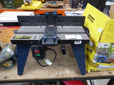 Lot 4374 - Powercraft electric router table