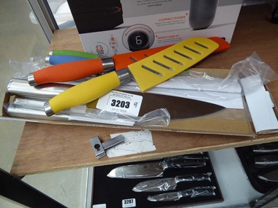 Lot 3203 - Loose kitchen knives