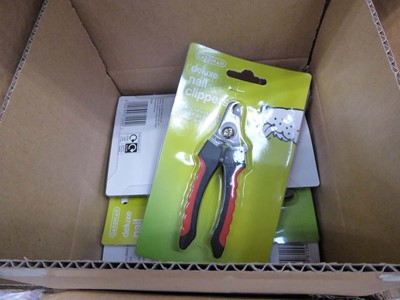 Lot 3250 - Box of Deluxe nail clippers