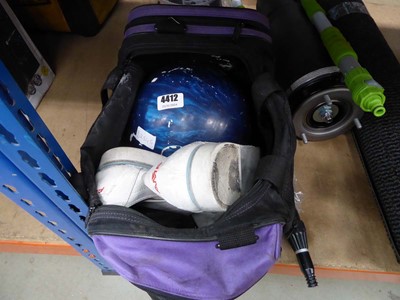 Lot 4412 - Small duffel bag with bowling ball and shoes