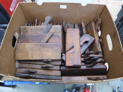 Lot 4479 - Box of assorted moulding planes