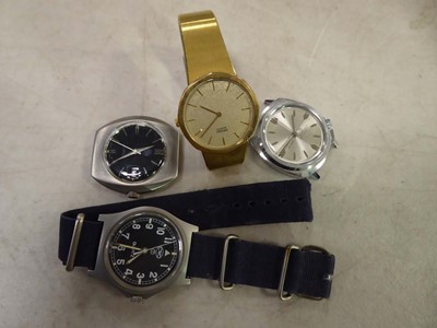 Lot 2374 - Bag containing 4 watches Stanley deluxe, CWC...