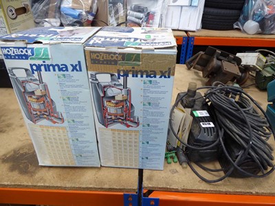 Lot 4518 - 4 assorted aquatic pumps