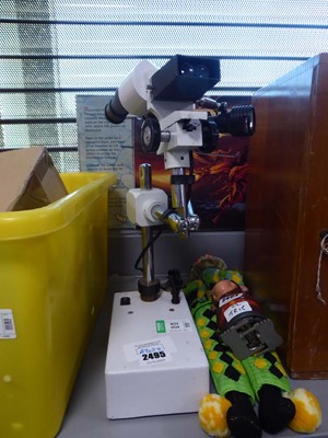 Lot 2495 - Electro microscope