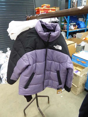 Lot 3486 - Full zip North Face jacket size M