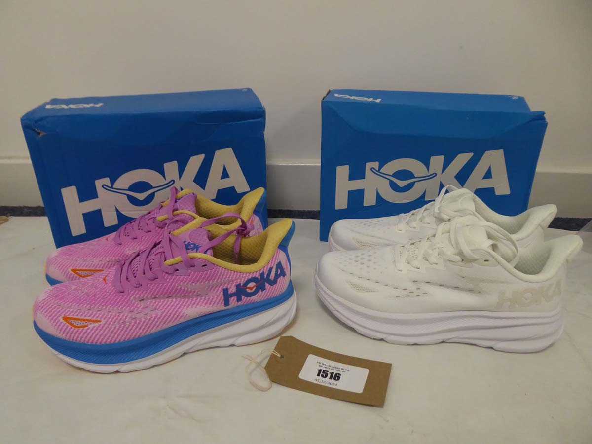 Lot 1516 - 2x Boxed pairs of Hoka clifton 9 trainers both...