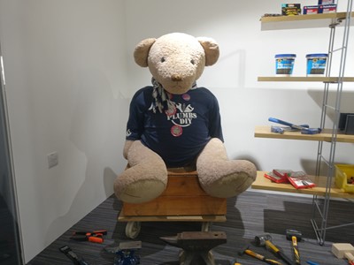 Lot ‘Ted’ a large automaton teddy bear from Plumbs...