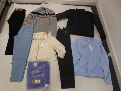 Lot 1549 - Selection of clothing to include Lacoste, Levi'...