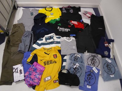 Lot 1562 - Selection of sportswear to include Nike,...