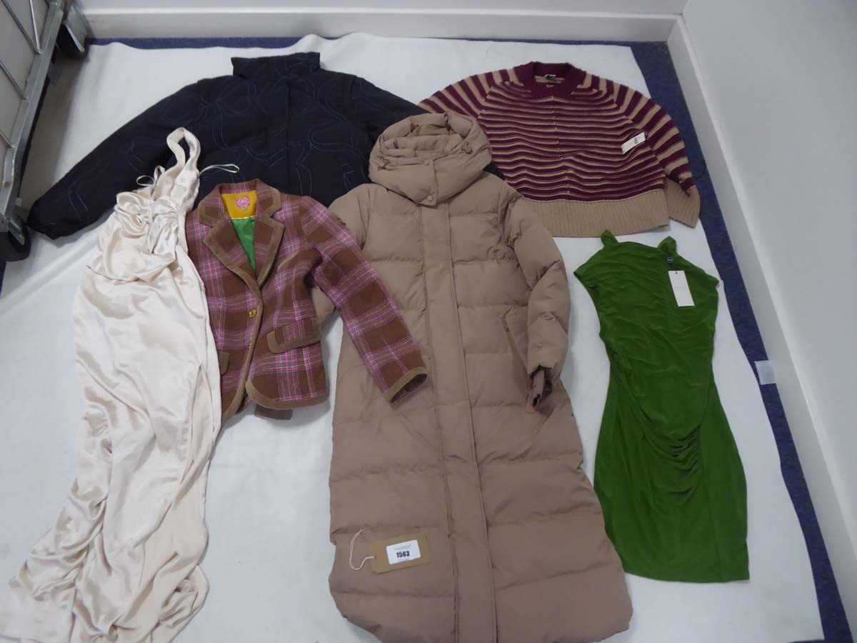 Lot 1563 - Selection of clothing to include Damson Madder,...