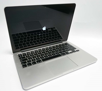 Lot 2013 - MacBook Pro 13" 2013 A1502 Silver laptop with...