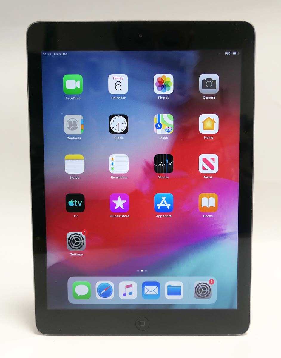 Lot 2042 - iPad Air 16GB Space Grey