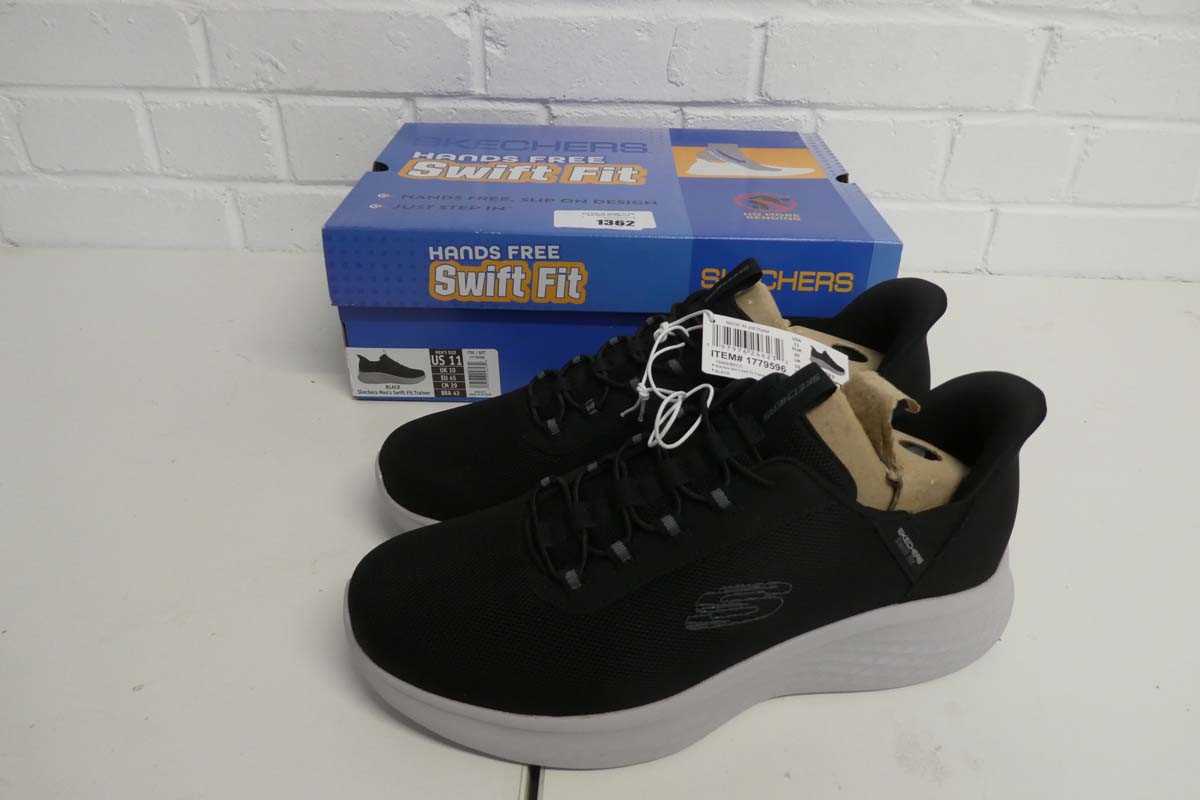 Lot 1362 - Boxed pair of men's Skechers hands free swift...