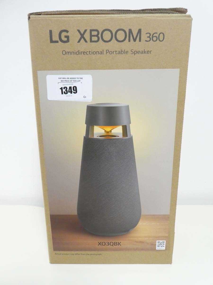 Lot LG XBOOM 360 Omnidirectional portable speaker,...