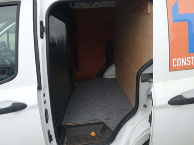 Lot 4004 - (BW68 TGX) 2019 Ford Transit Courier Trend...