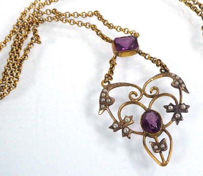 Lot 507 - An early 20th century yellow metal necklace...