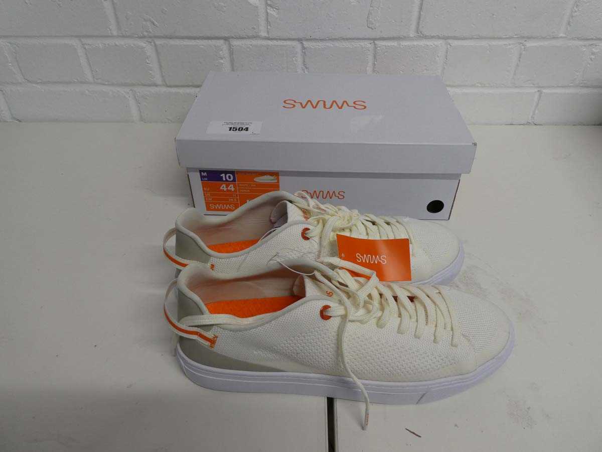 Lot 1504 - Boxed pair of men's Swims park sneakers in...