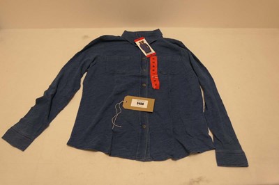 Lot 3456 - 15 32 Degrees cool shirts