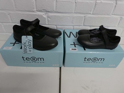 Lot x2 boxed pairs of girls Term Footwear school...