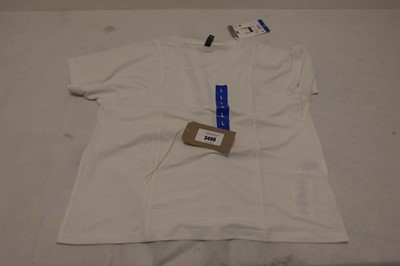 Lot 3490 - Approximately 20 Mondetta T-shirts