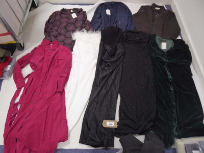 Lot 3723 - Selection of clothing to include Oh Polly, Sea...