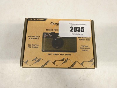 Lot 2035 - Camp Snap screen-free digital camera