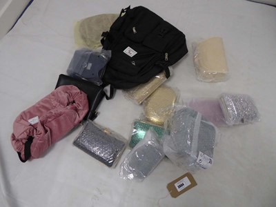 Lot 3804 - Selection of various bags