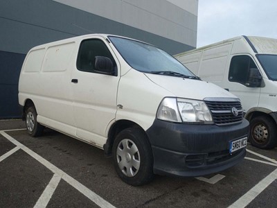 Lot 4002 - Toyota HiAce 280 D-4D 95 SWB panel van