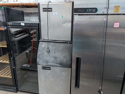 Lot 883 - 57cm Ice-O-Matic large floor standing ice machine