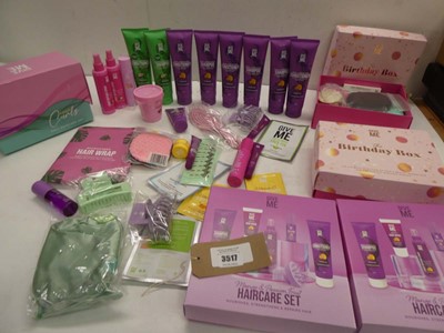 Lot Selection of Give Me hair product gift box...