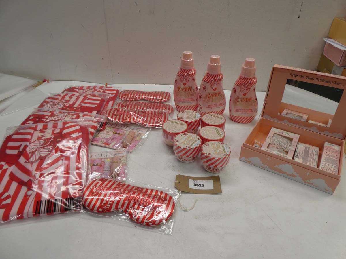 Lot P. Louise pyjamas, eye masks, body butter,...