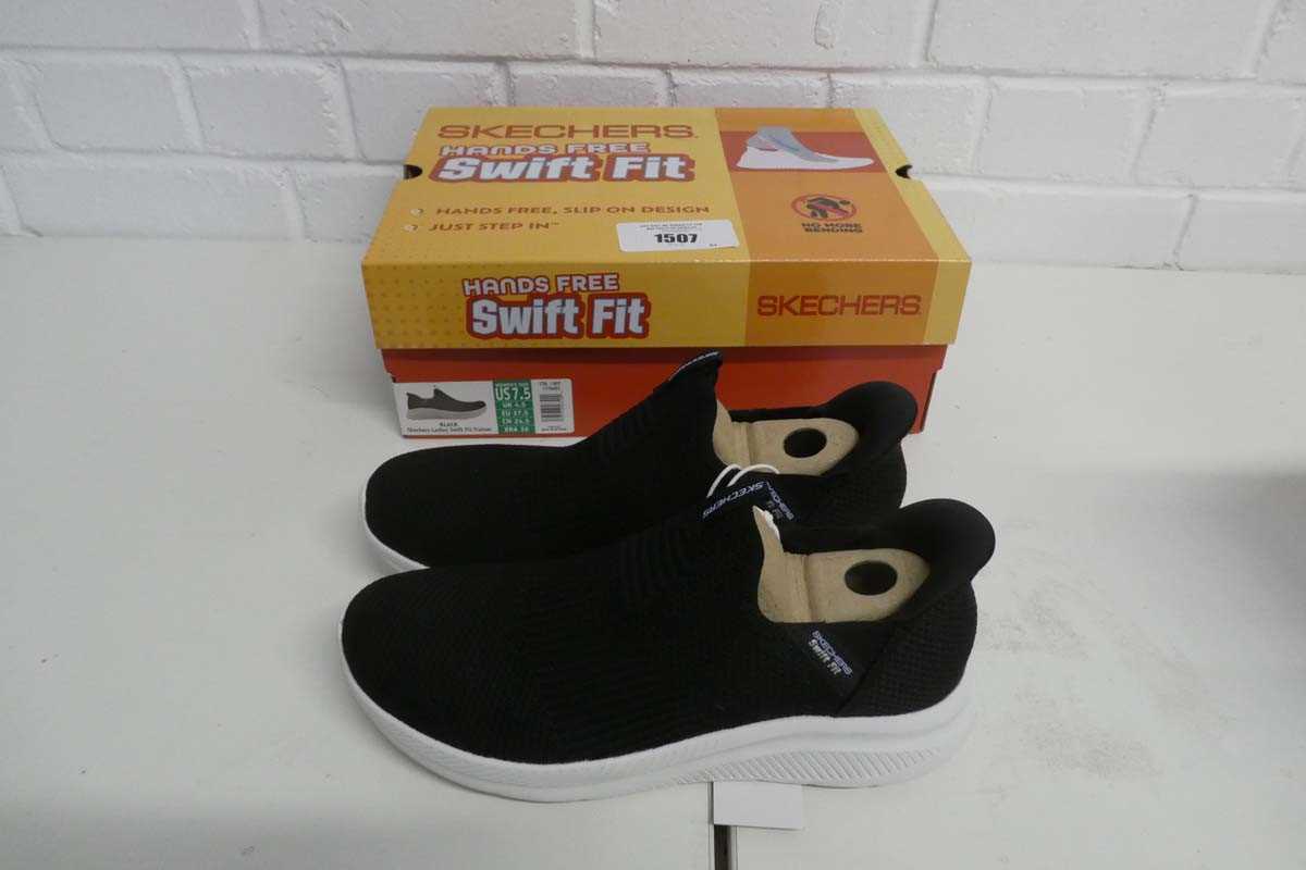 Lot 1507 - Boxed pair of ladies Skechers hands free swift...