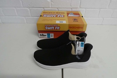 Lot Boxed pair of ladies Skechers hands free swift...