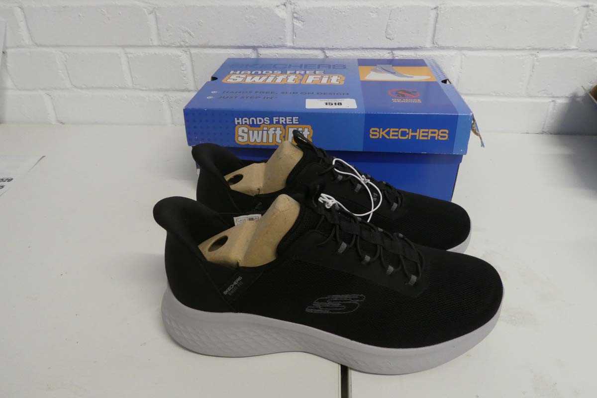 Lot 1518 - Boxed pair of men's Skechers hands free swift...