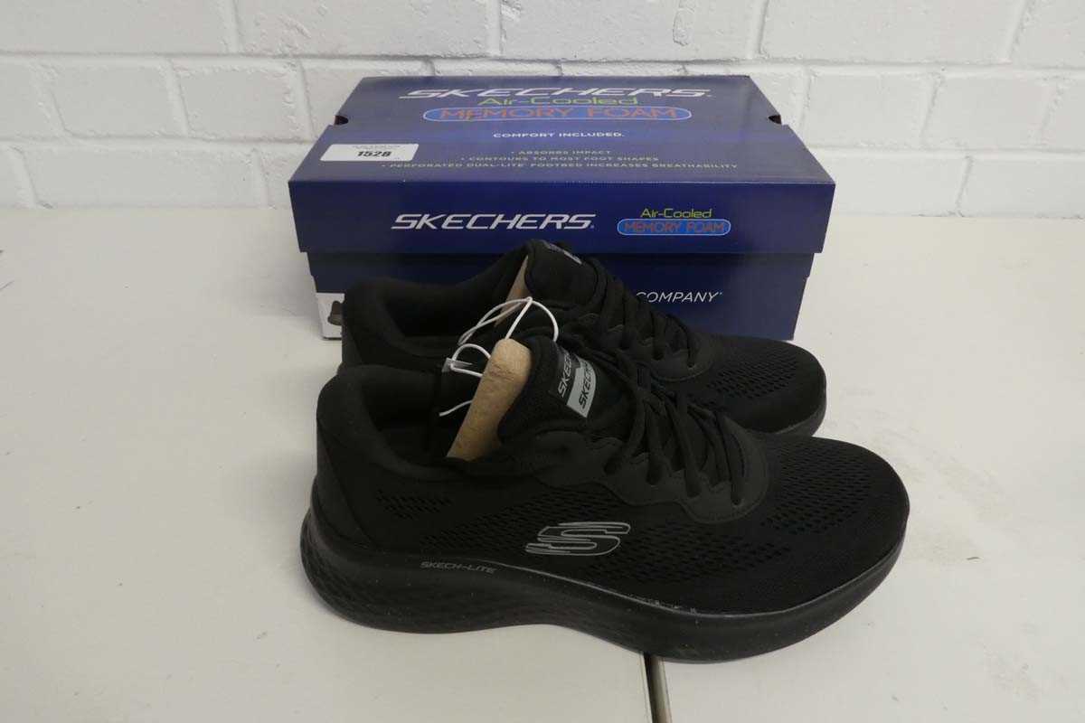 Lot 1528 - Boxed pair of men's Skechers skech-lite air...