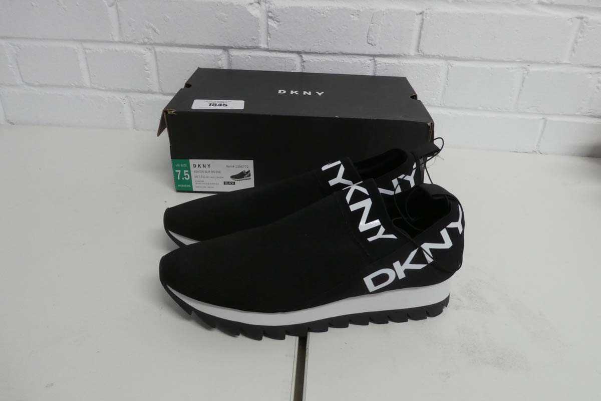 Lot 1545 - Boxed pair of ladies DKNY slip on trainers in...